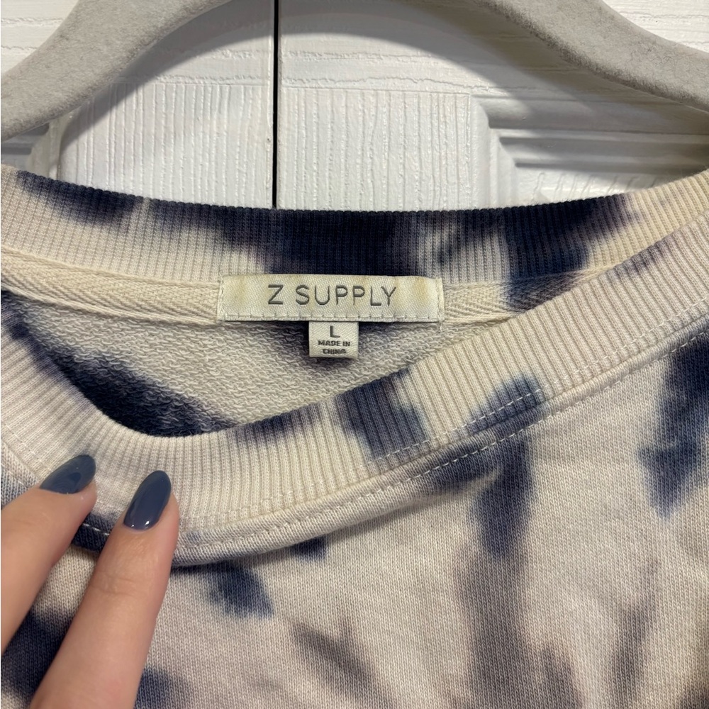 Z Supply Blue and Cream Patterned Top - Picture 2 of 3